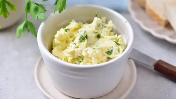 Pasta jajeczna z twarogiem - kremowa, lekka wersja fit
